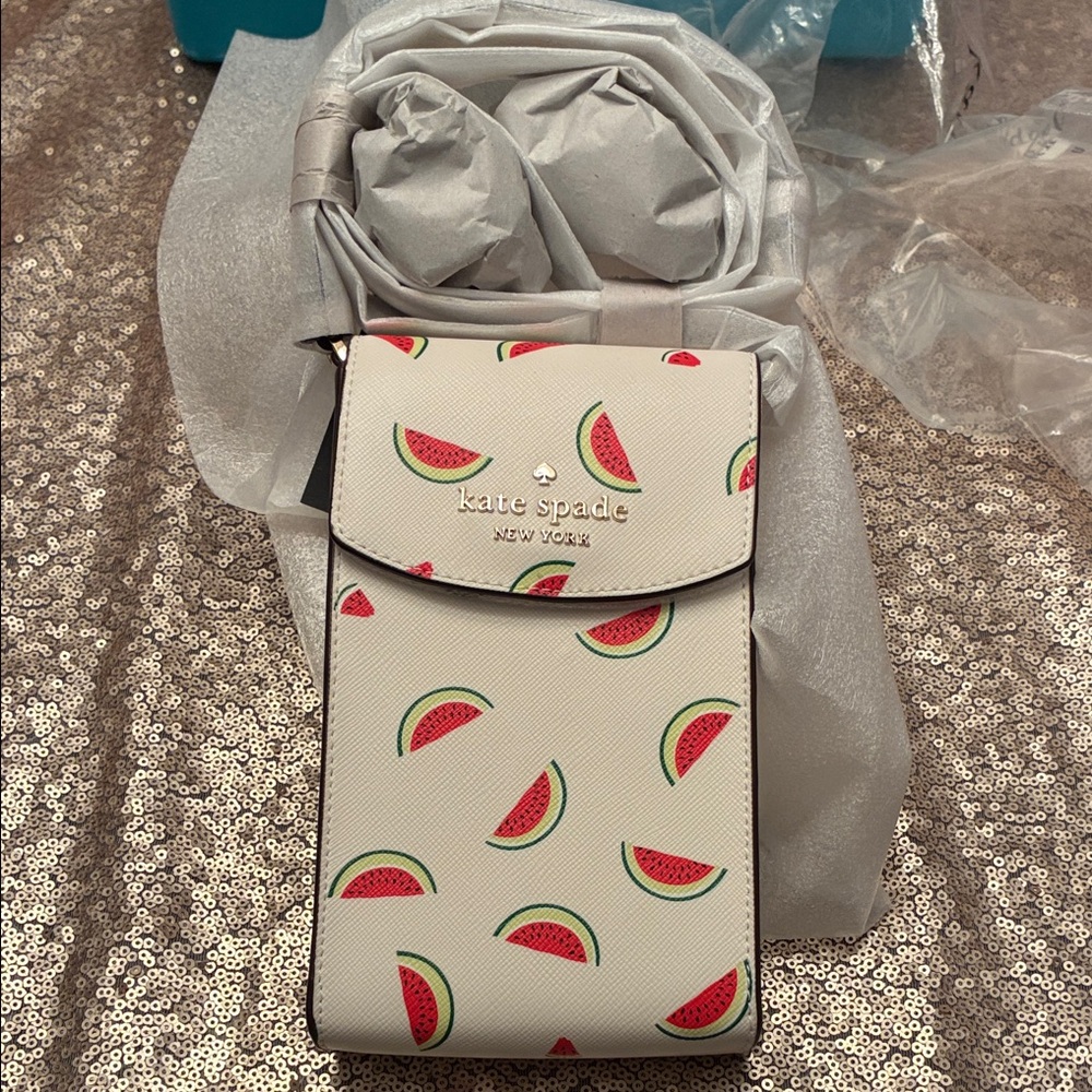 kate spade White Watermelon Print Crossbody Phone & Cards Bag Pouch Leather NWT - Picture 2 of 6
